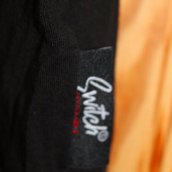 Switch Remarkable "SELF MADE" Graphic Tee – Size XL – Bold Streetwear Style $ 🔥 - Picture 5 of 8